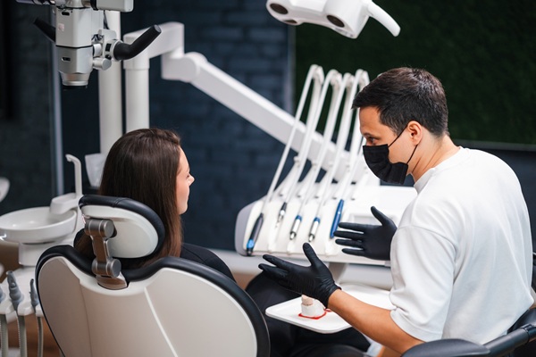 The Difference A General Dentist Makes And Specialty Services They May Offer